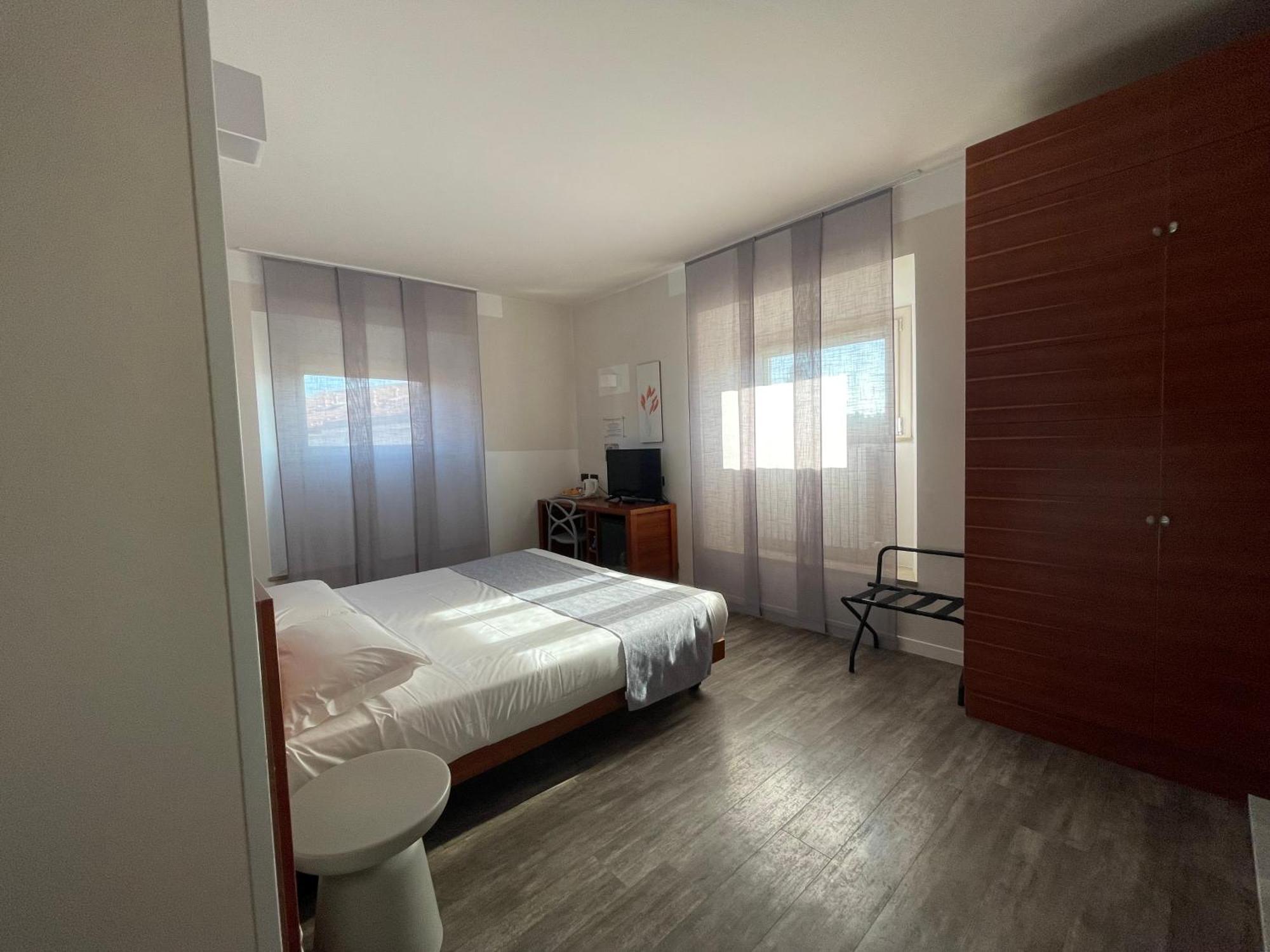 Hotel Europa 바레세 외부 사진